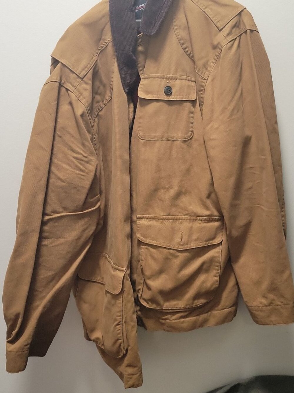Chore Work Jacket -Round-tree & Yorke Men's brown button and zipper jacket